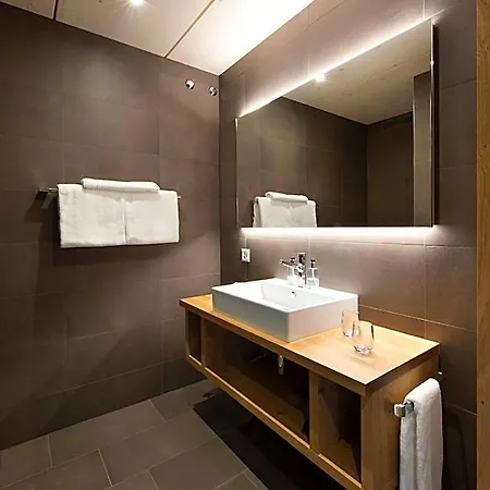 Hotel Reuti 3*